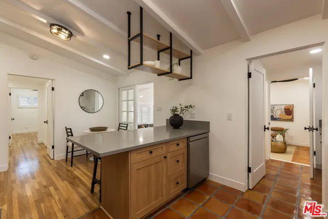 $1,249,000 | 1881 Hackett Avenue, Long Beach, CA 90815