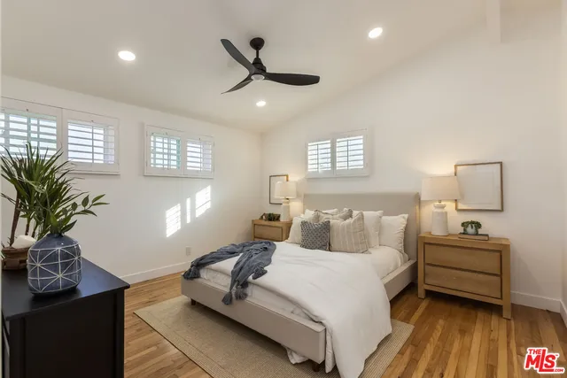 $1,249,000 | 1881 Hackett Avenue, Long Beach, CA 90815