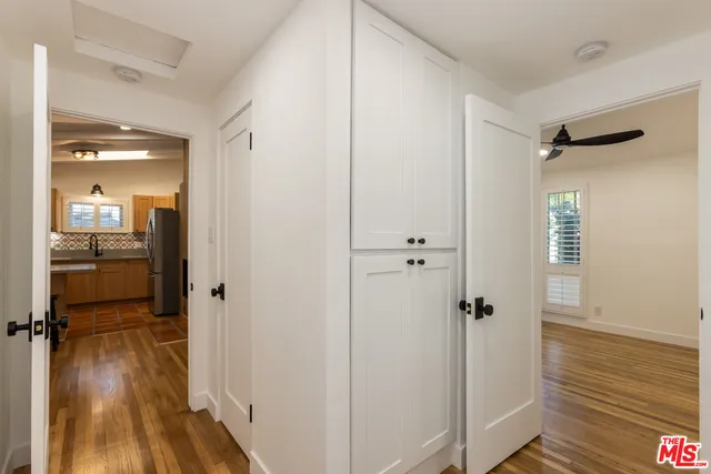 $1,249,000 | 1881 Hackett Avenue, Long Beach, CA 90815