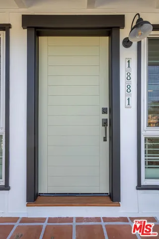 $1,249,000 | 1881 Hackett Avenue, Long Beach, CA 90815