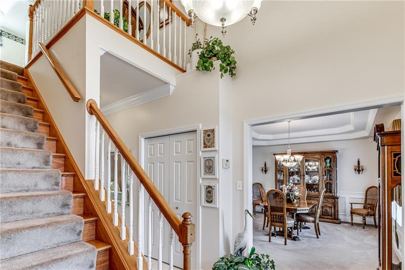124 Grove Hill Road Baden, PA 15005 - Photo 14 of 25 Welcoming two story entry.
