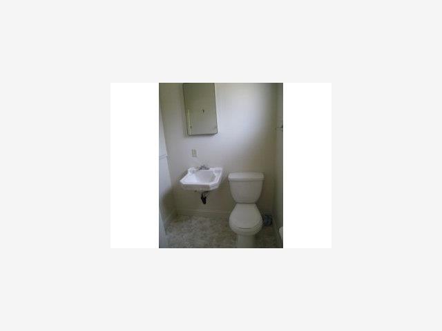 6695 Prospect Road San Jose, CA 95129 - Photo 5 of 7 Gallery Image 5