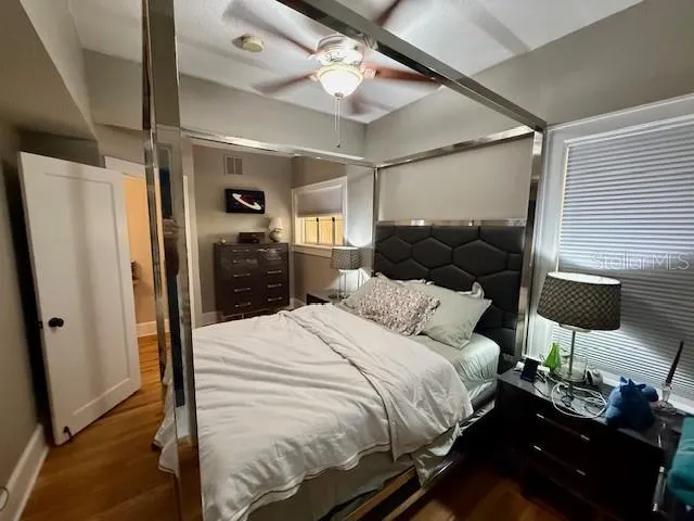 $2,600 | 210 22nd Avenue Northeast, Unit 2, St. Petersburg, FL 33704