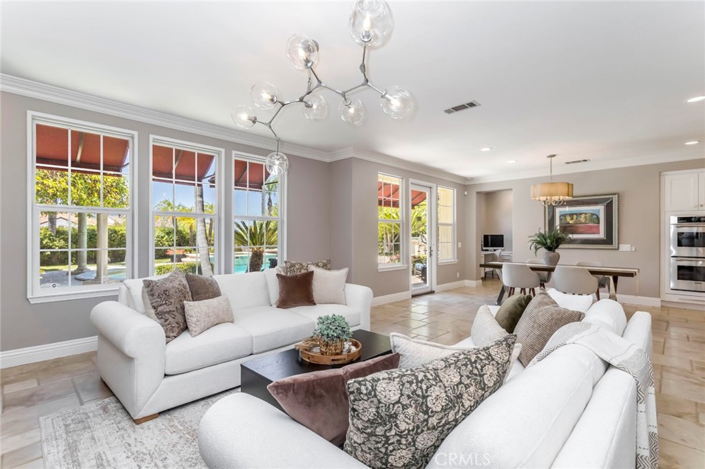 26876 Grey Place Stevenson Ranch, CA 91381 - Photo 20 of 77