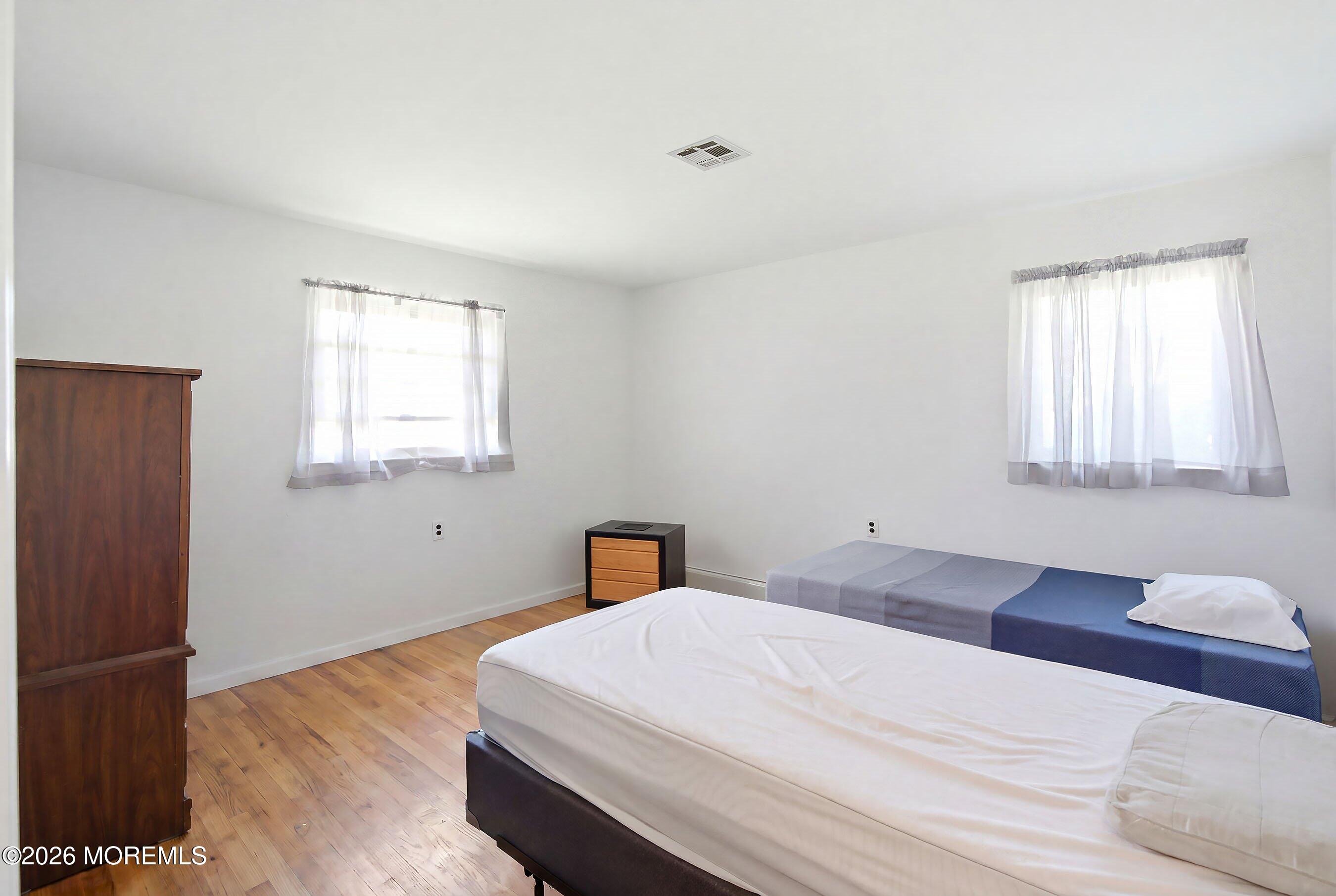2212 Mt Carmel Boulevard Toms River, NJ 08753 - Photo 10 of 24 11-Bedroom 1b