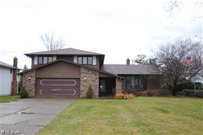 989 Brainard Road Cleveland, OH 44143 - Photo 1 of 1