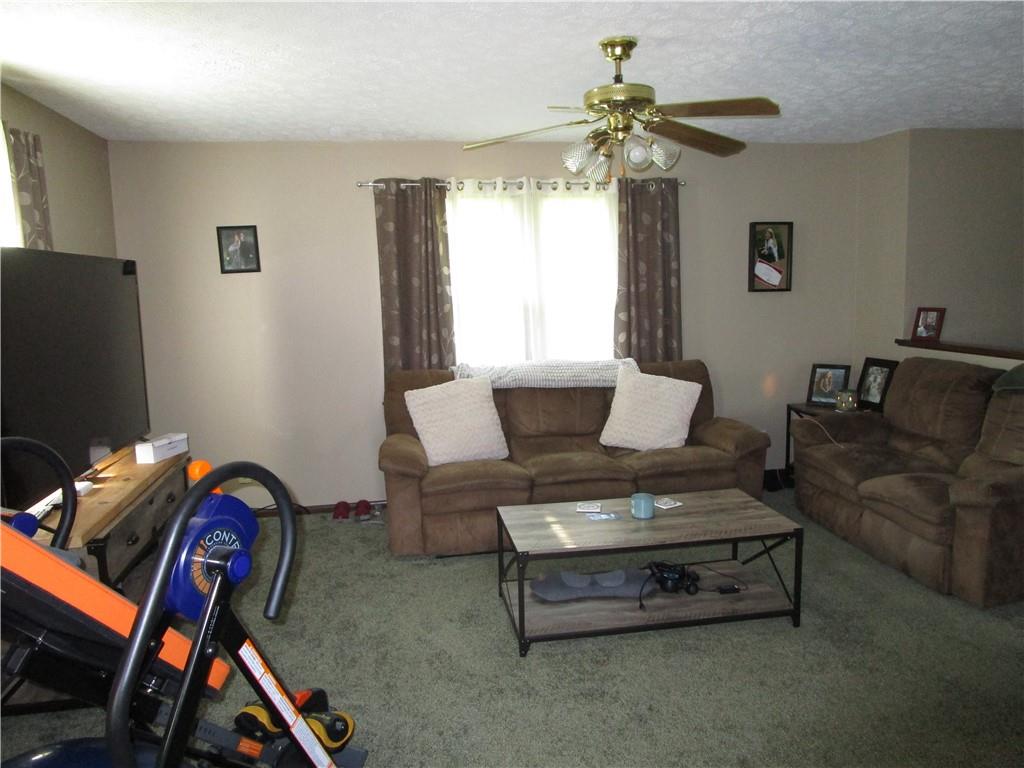 2872 Gull Lane Transfer, PA 16154 - Photo 12 of 26