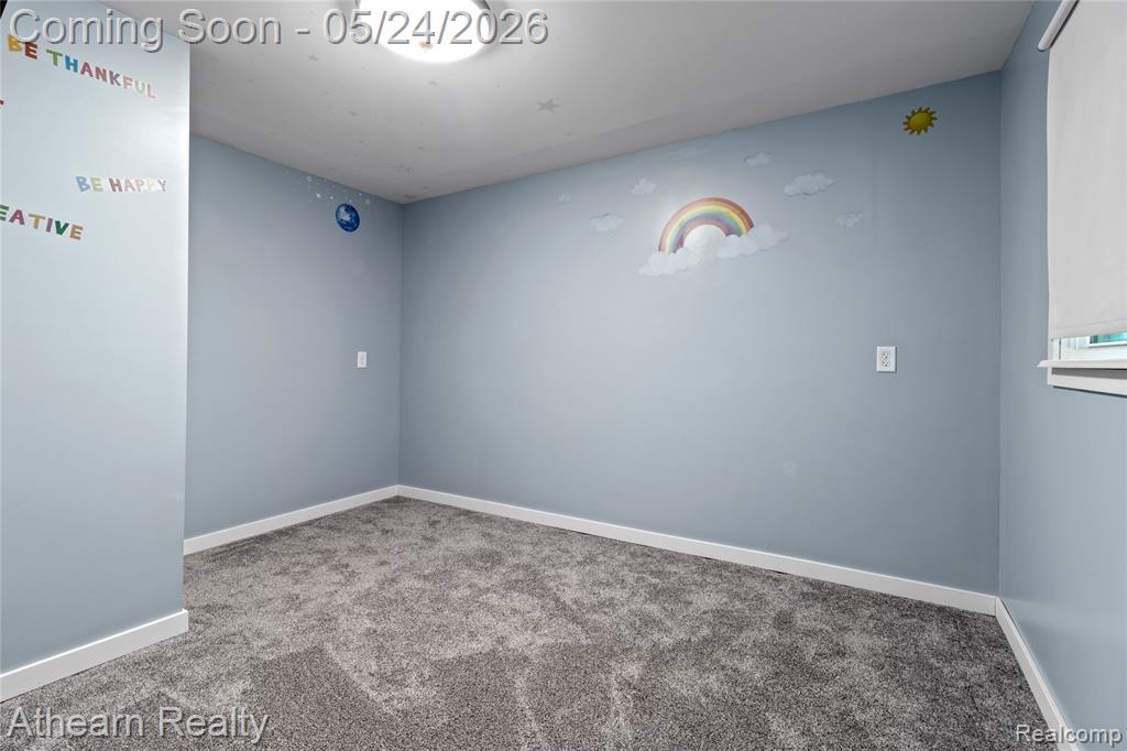 5460 North Henderson Road Davison, MI 48423 - Photo 13 of 33