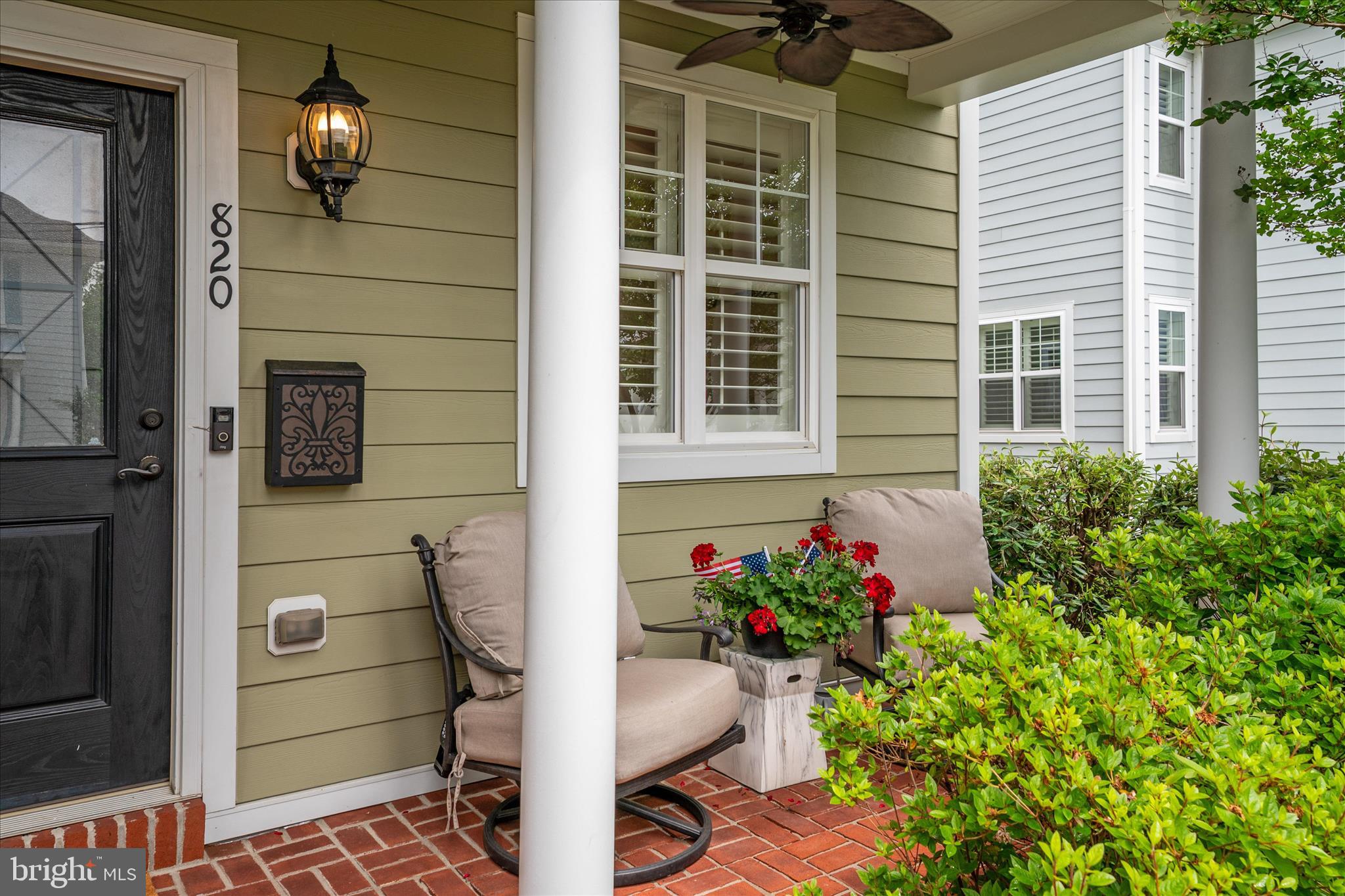 820 Bay Ridge Avenue Annapolis, MD 21403 - Photo 4 of 52