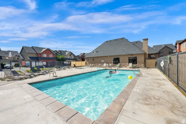 $295,000 | 343 South 790 West, Unit 102, Pleasant Grove, UT 84062