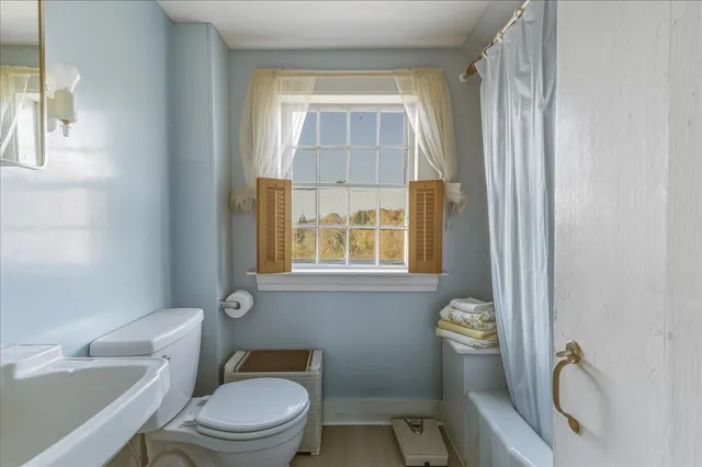 $750,000 | 504 Reach Road, Sedgwick, ME 04673