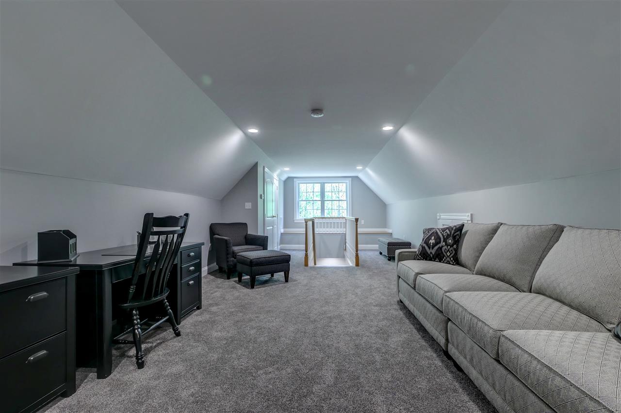 10 Candlewood Road Windham, NH 03087 - Photo 28 of 38