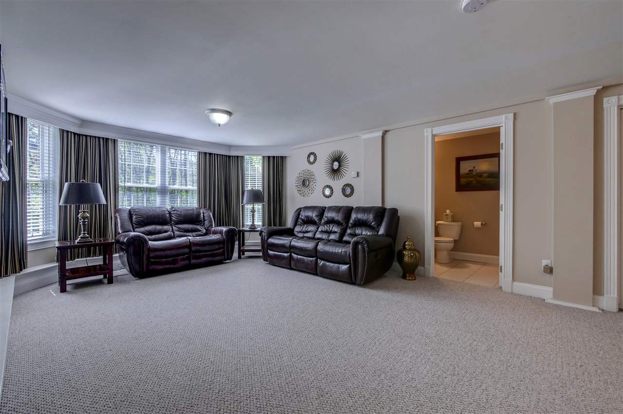 10 Candlewood Road Windham, NH 03087 - Photo 32 of 38