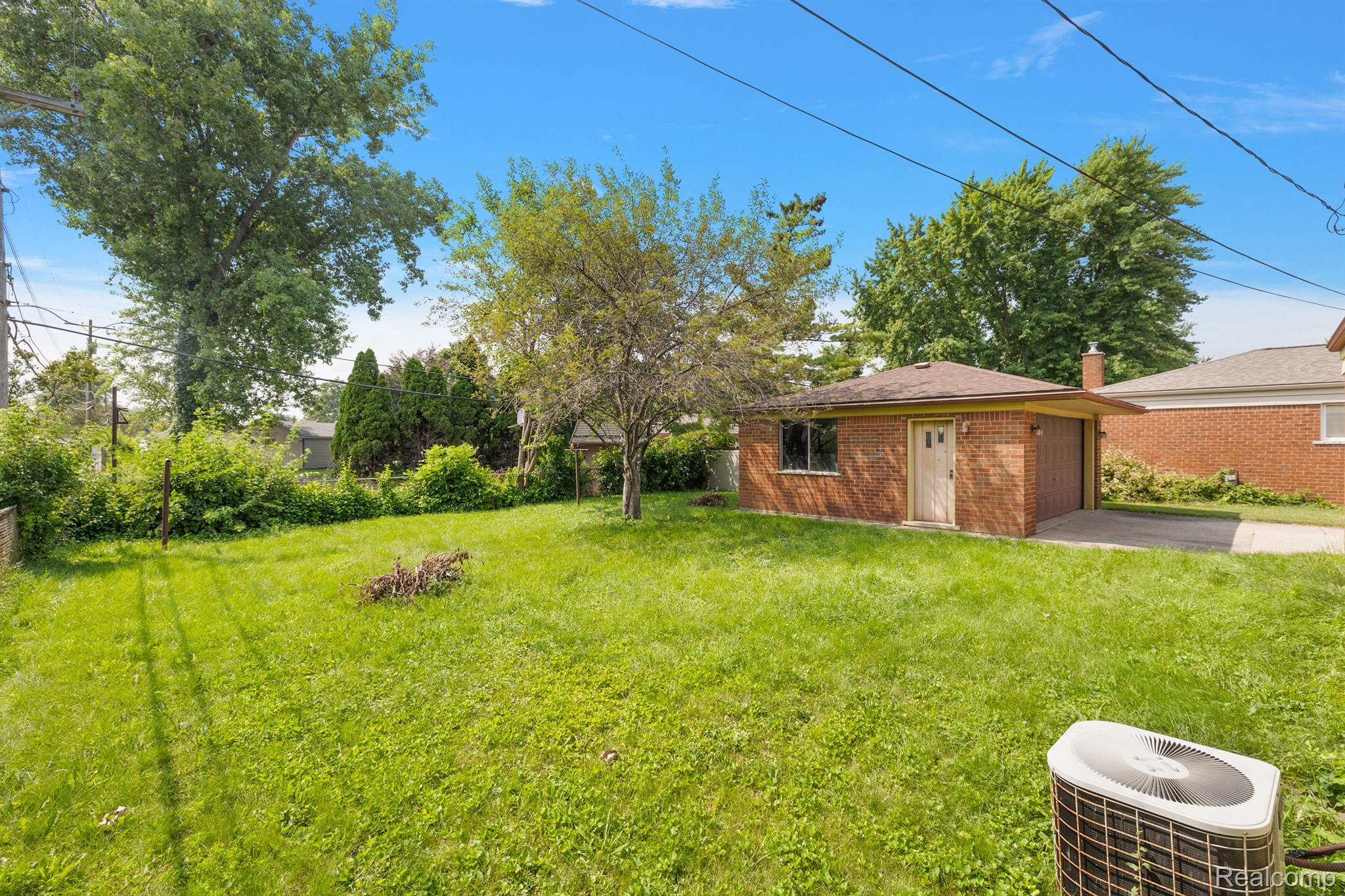 32001 Schoenherr Road Warren, MI 48088 - Photo 25 of 27 Gallery Image 25