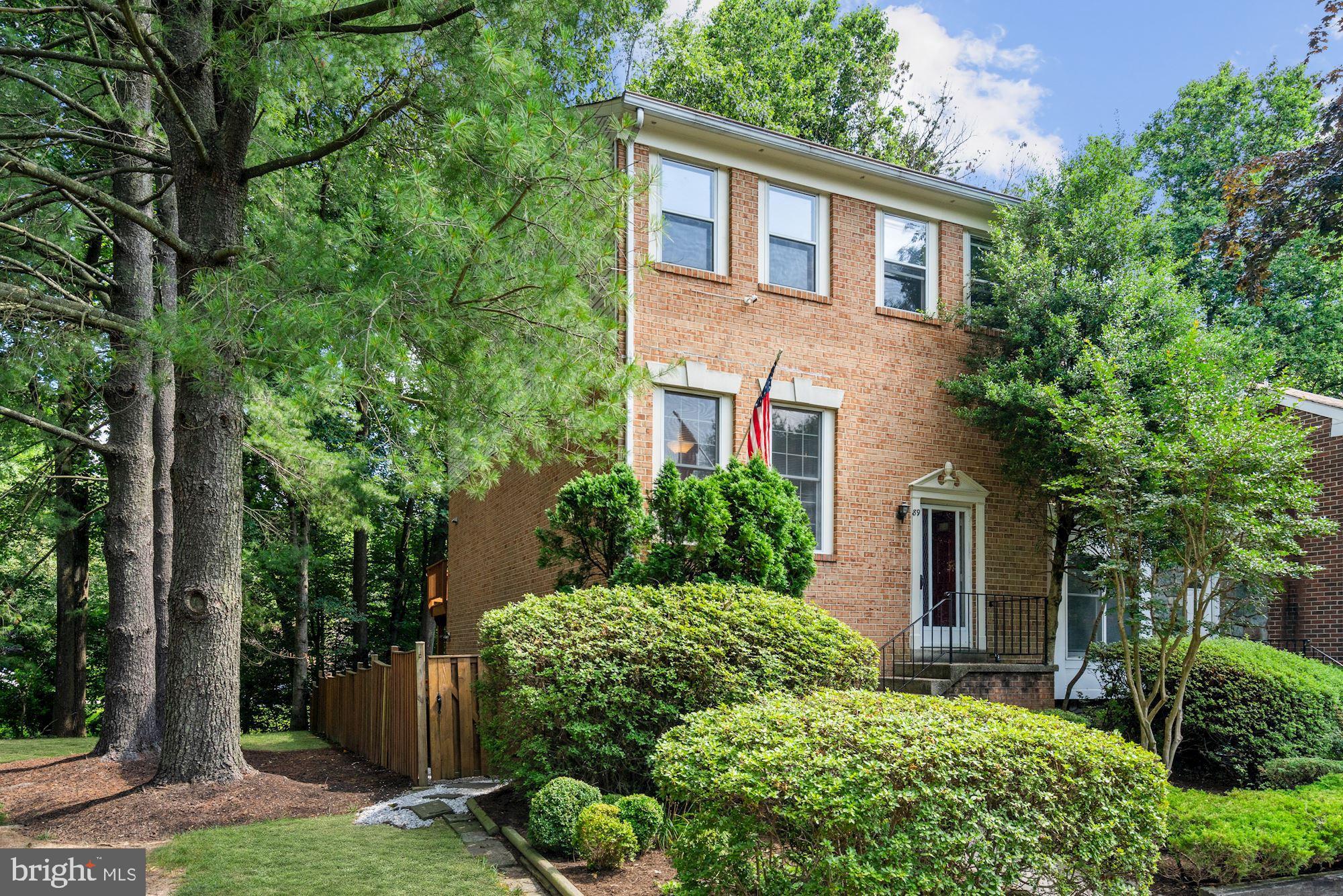 89 Catoctin Court Silver Spring, MD 20906 - Photo 1 of 29 Front End Unit Facade