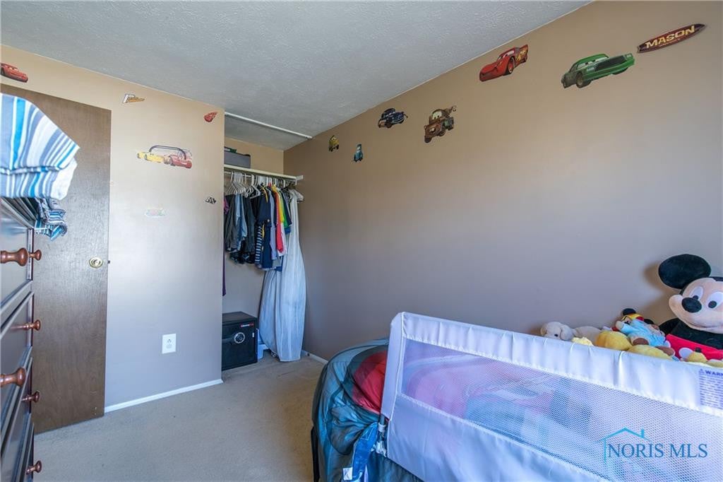 5466 Brook Point Road Toledo, OH 43611 - Photo 14 of 28 Gallery Image 14