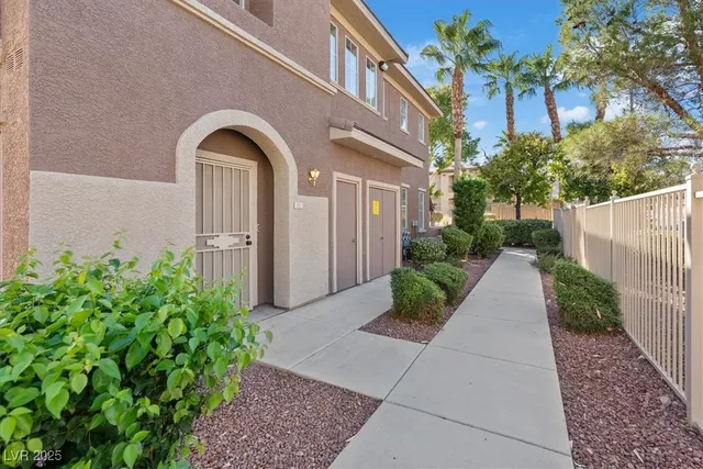 $295,000 | 10190 Deerfield Beach Avenue, Unit 202, Las Vegas, NV 89129