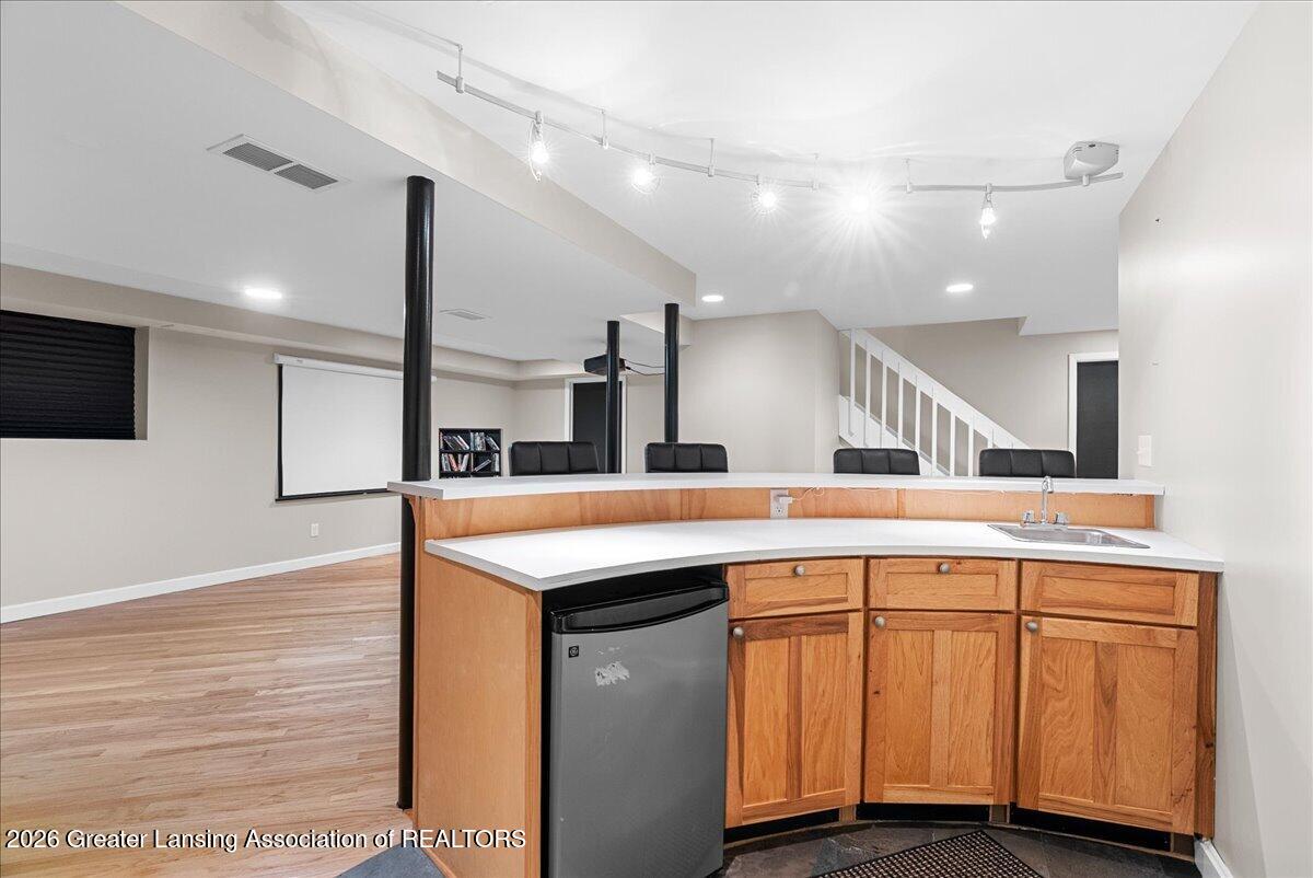 2198 Quarry Road East Lansing, MI 48823 - Photo 33 of 57 37-Media Jett -35