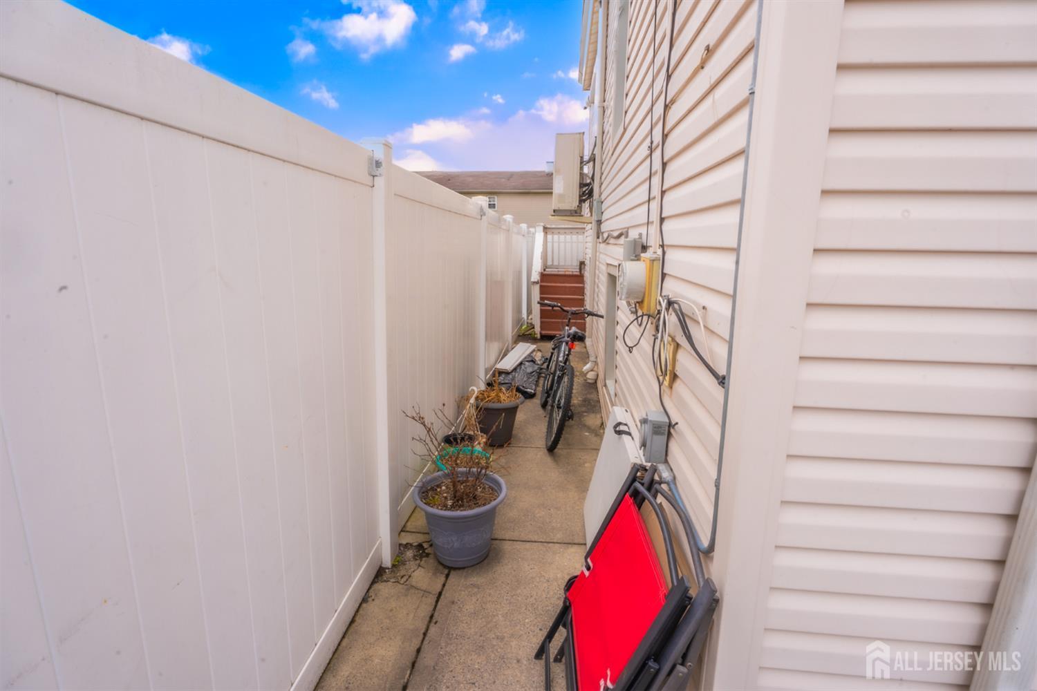439 Ashley Street Perth Amboy, NJ 08861 - Photo 14 of 17