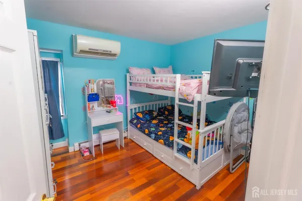 $450,000 | 439 Ashley Street, Perth Amboy, NJ 08861