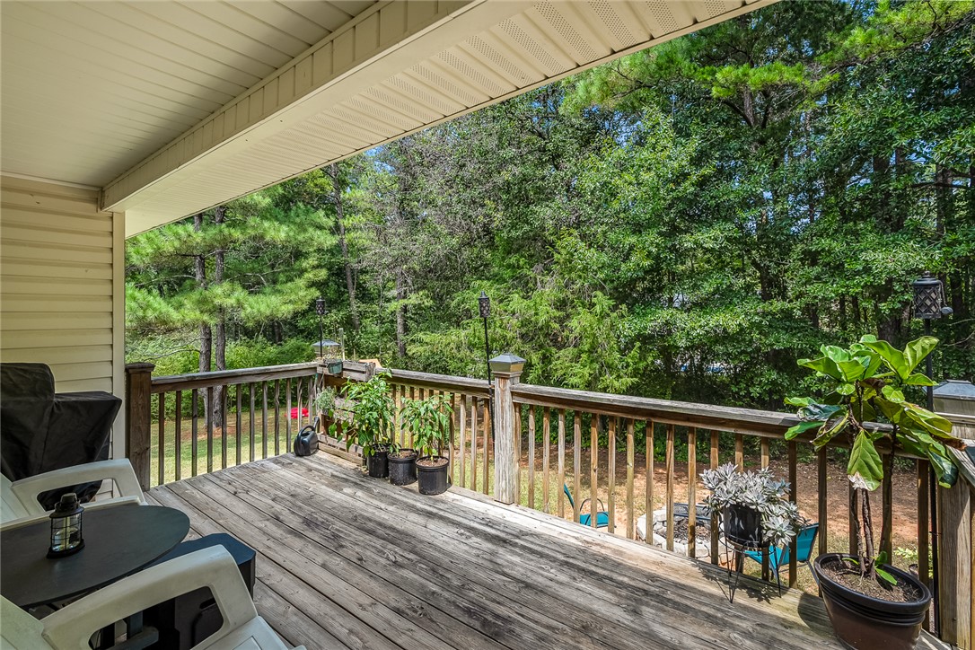 110 North Lyndsey Point Seneca, SC 29672 - Photo 26 of 37 Gallery Image 26