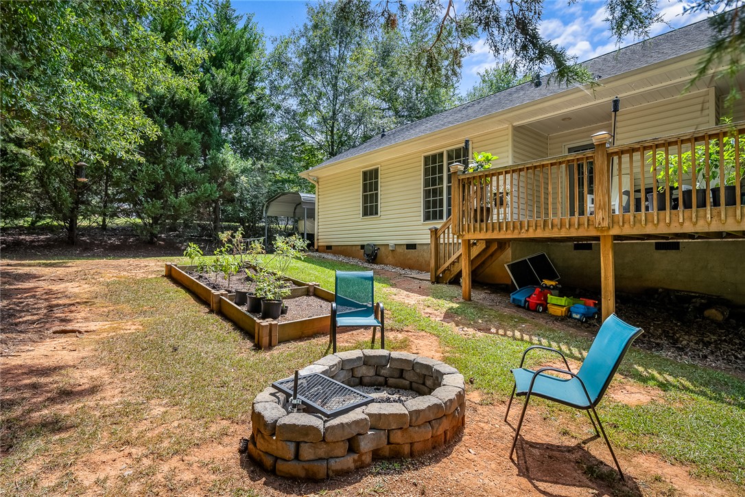 110 North Lyndsey Point Seneca, SC 29672 - Photo 27 of 37 Gallery Image 27