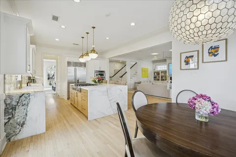 $2,550,000 | 3908 Arnold Street, West University Place, TX 77005