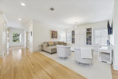 $2,550,000 | 3908 Arnold Street, West University Place, TX 77005