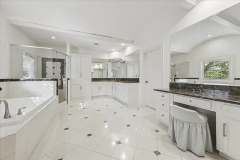 $2,550,000 | 3908 Arnold Street, West University Place, TX 77005