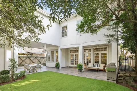 $2,550,000 | 3908 Arnold Street, Houston, TX 77005