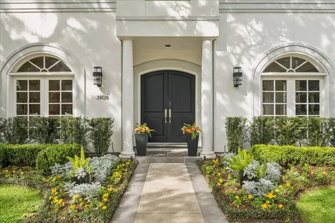 $2,550,000 | 3908 Arnold Street, West University Place, TX 77005