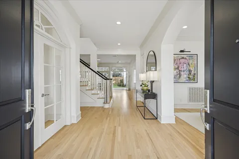 $2,550,000 | 3908 Arnold Street, Houston, TX 77005