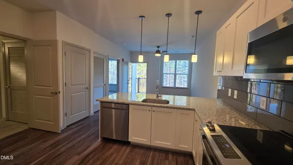 $1,450 | 2324 Gathering Sq Court, Fuquay-Varina, NC 27526