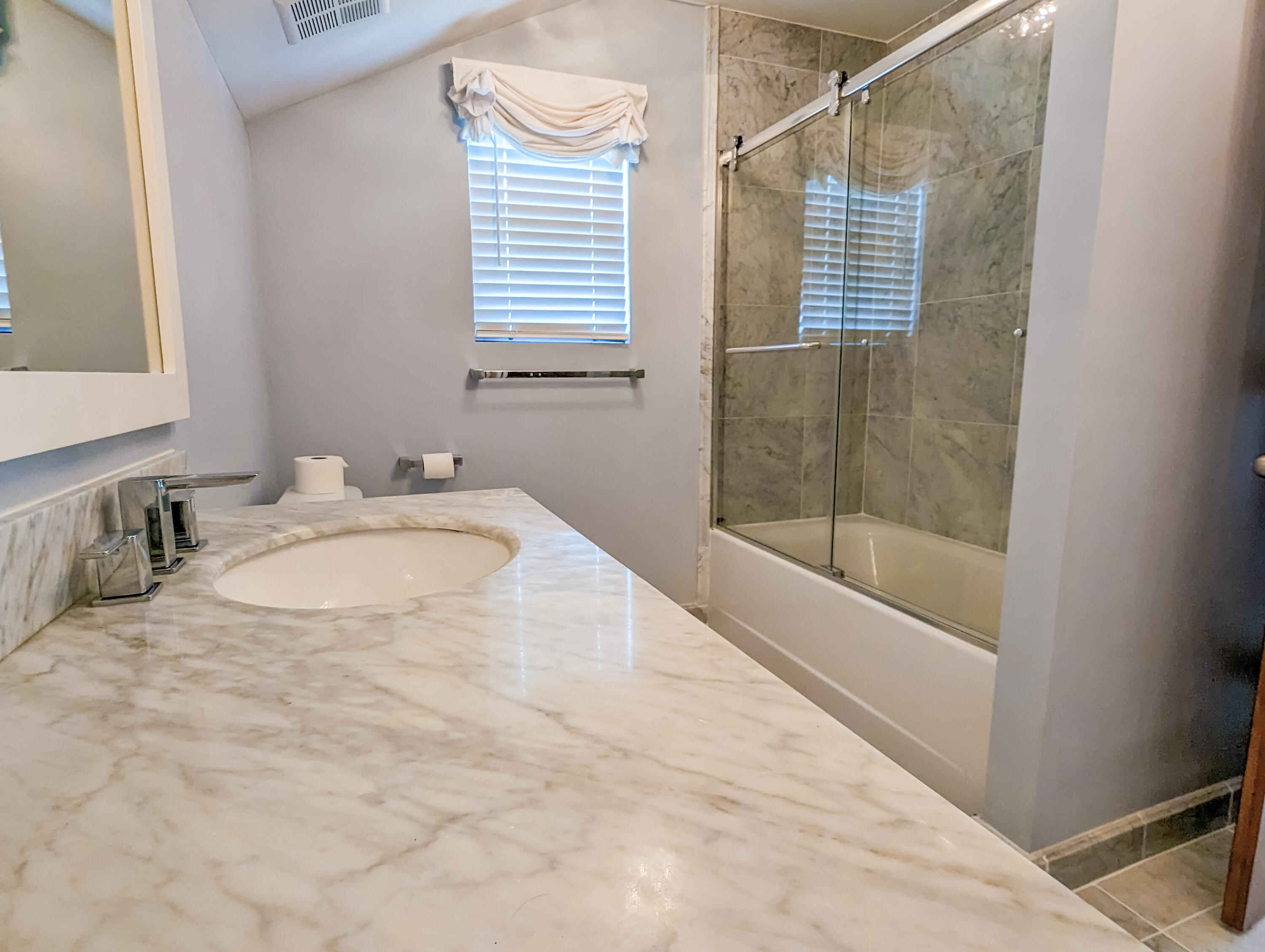 90 Glebe Road Summerville, SC 29485 - Photo 8 of 21 90 Glebe-34