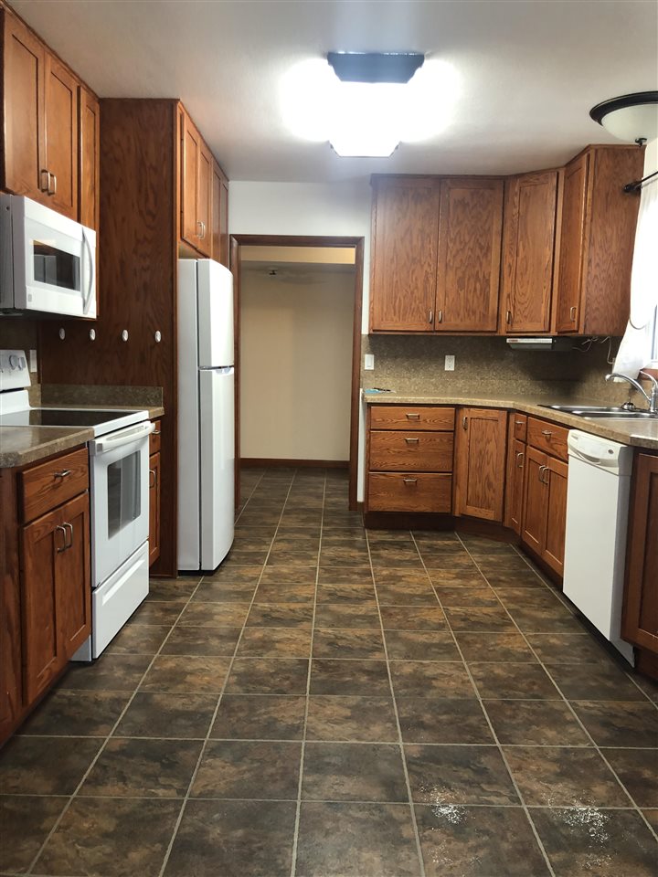 200 South Gleaner Road Saginaw, MI 48609 - Photo 7 of 22 Gallery Image 7