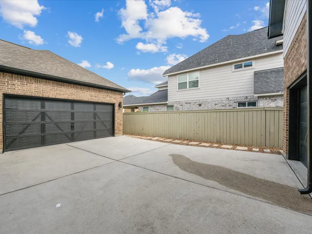 $859,000 | 10414 Roseate Skimmer, Conroe, TX 77385