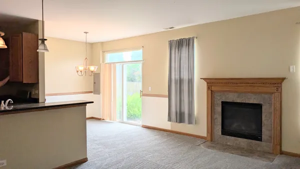 $2,300 | 5014 Montauk Drive, Unit 5014, Plainfield, IL 60586