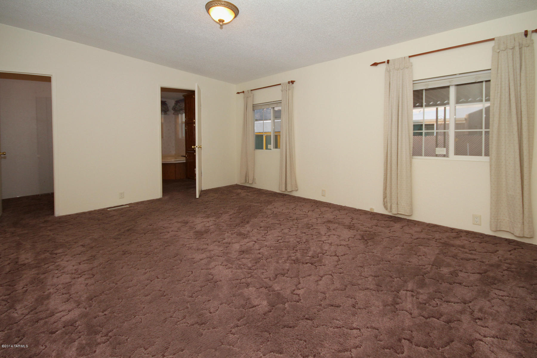 235 East Roger Road Tucson, AZ 85705 - Photo 12 of 26