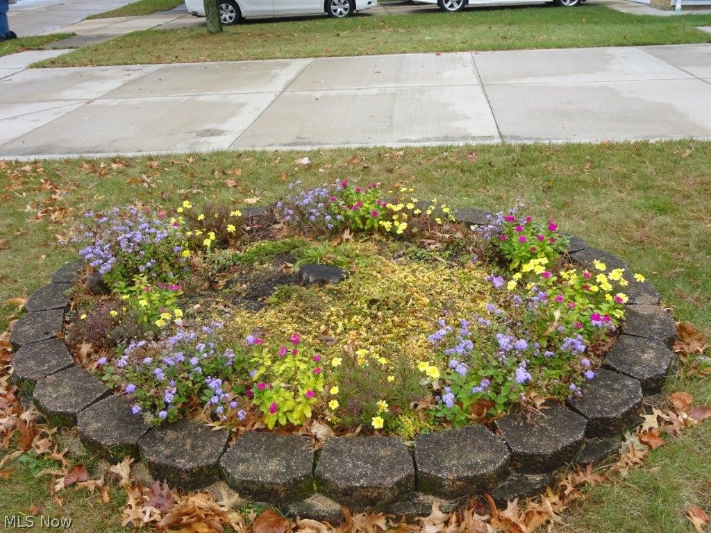 6489 Hamden Road Parma Heights, OH 44130 - Photo 33 of 34 Gallery Image 33
