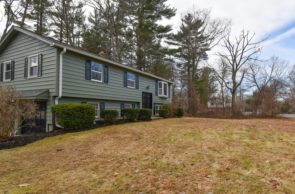 119 East Longmeadow Road Hampden, MA 01036 - Photo 4 of 32 Gallery Image 4
