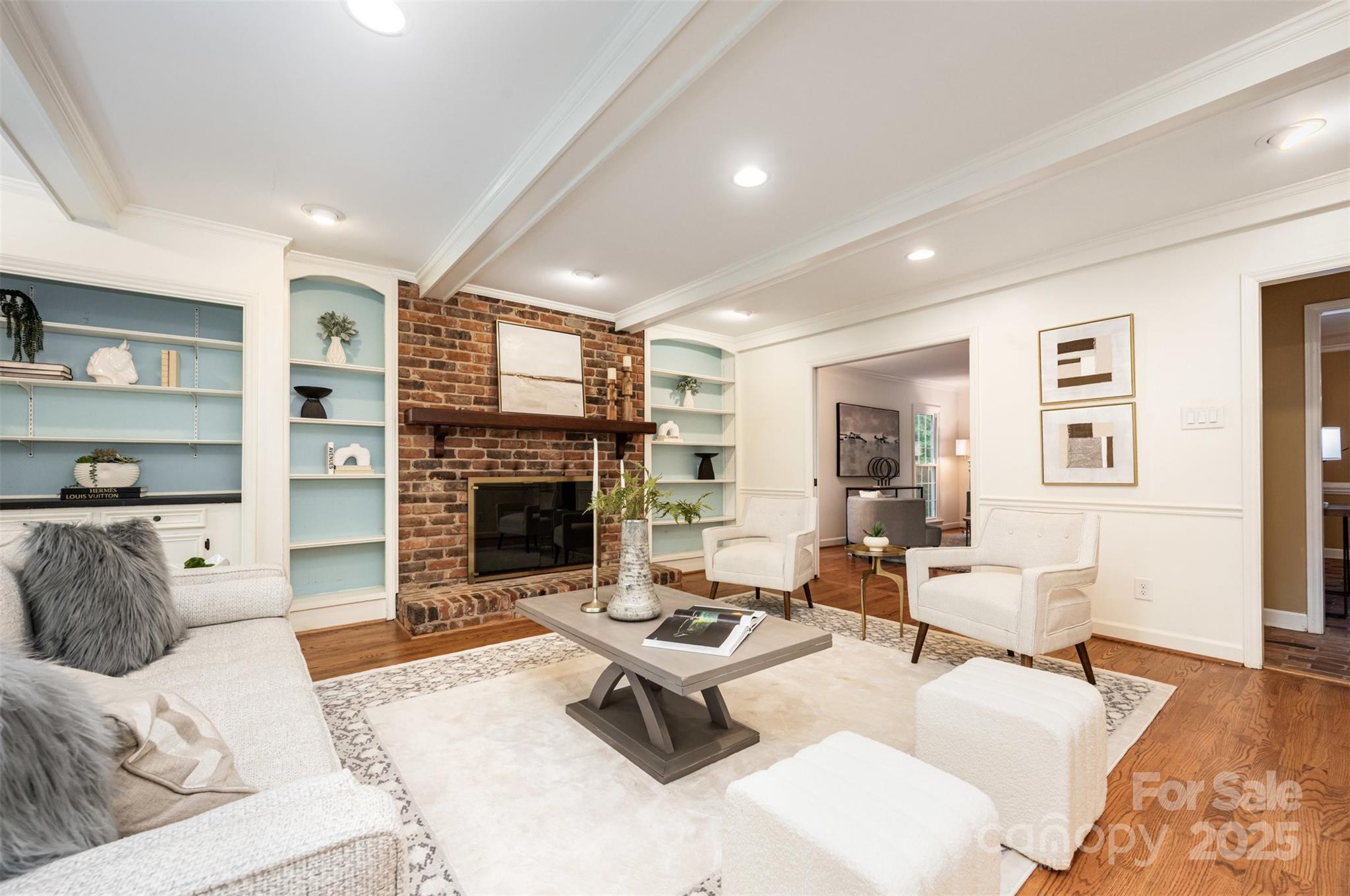 3523 Foxridge Road Charlotte, NC 28226 - Photo 3 of 29 Gallery Image 3