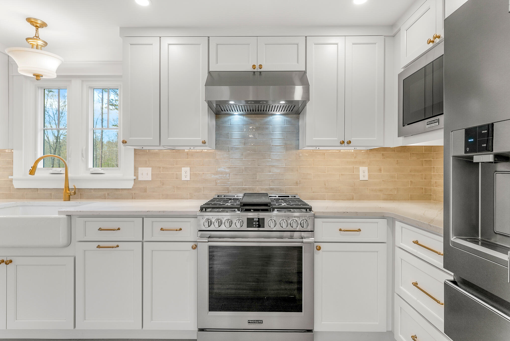 256 Berwick Road Ogunquit, ME 03907 - Photo 5 of 32 256 Berwick Rd-4