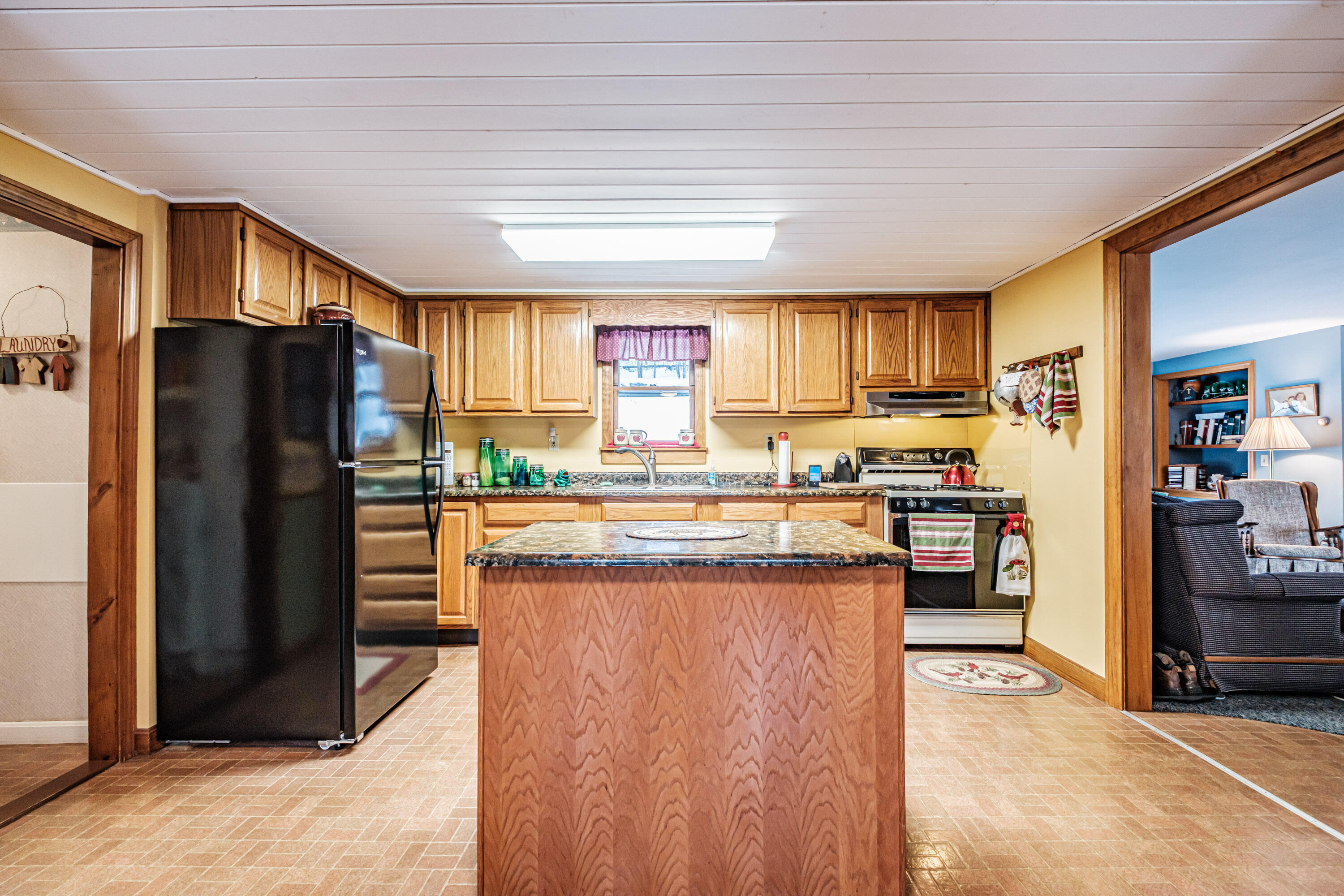 234 Buckfield Road Hebron, ME 04238 - Photo 15 of 59 20260210gp-60043