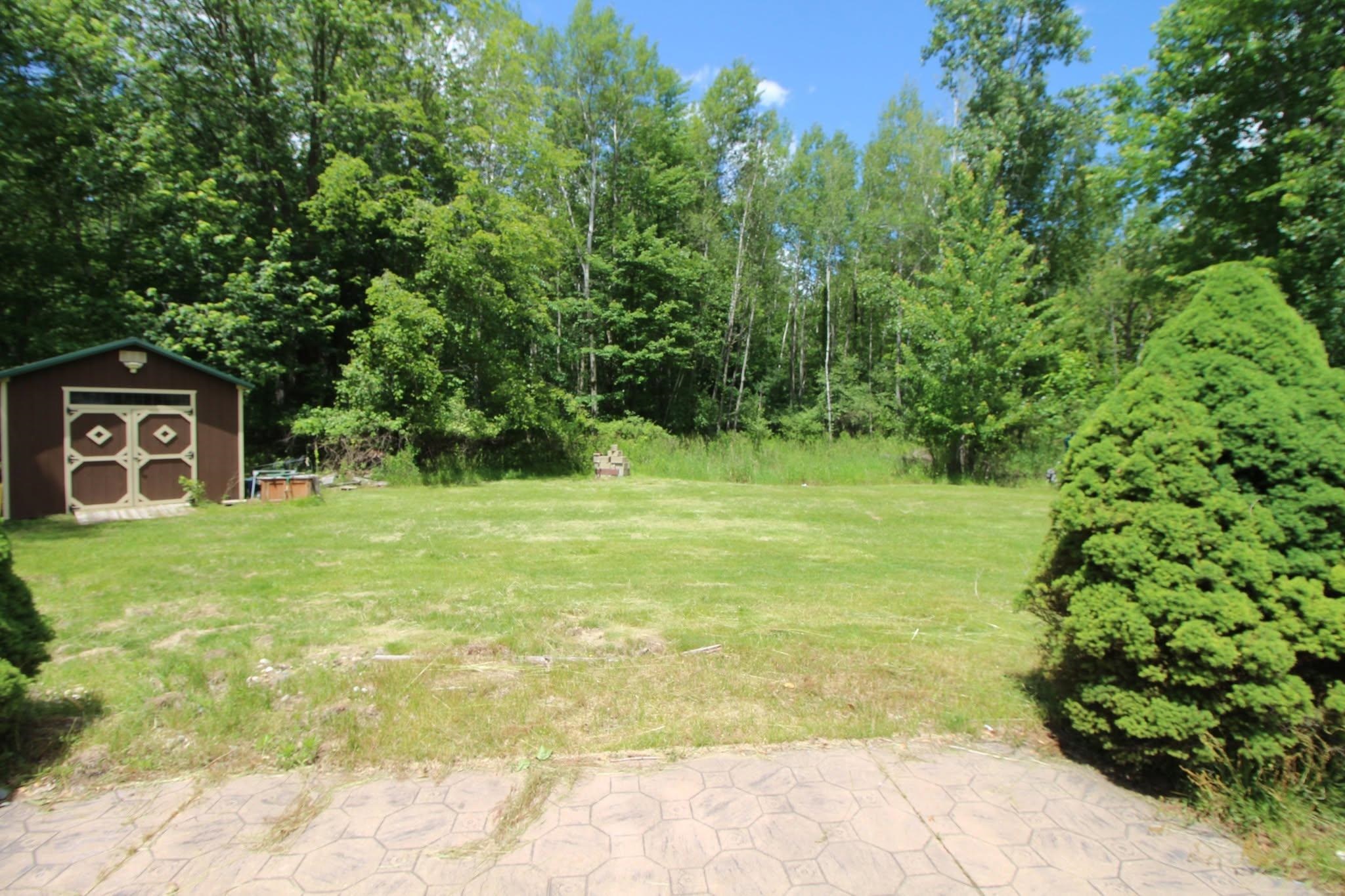 11571 East Deerfield Road Shepherd, MI 48883 - Photo 6 of 9