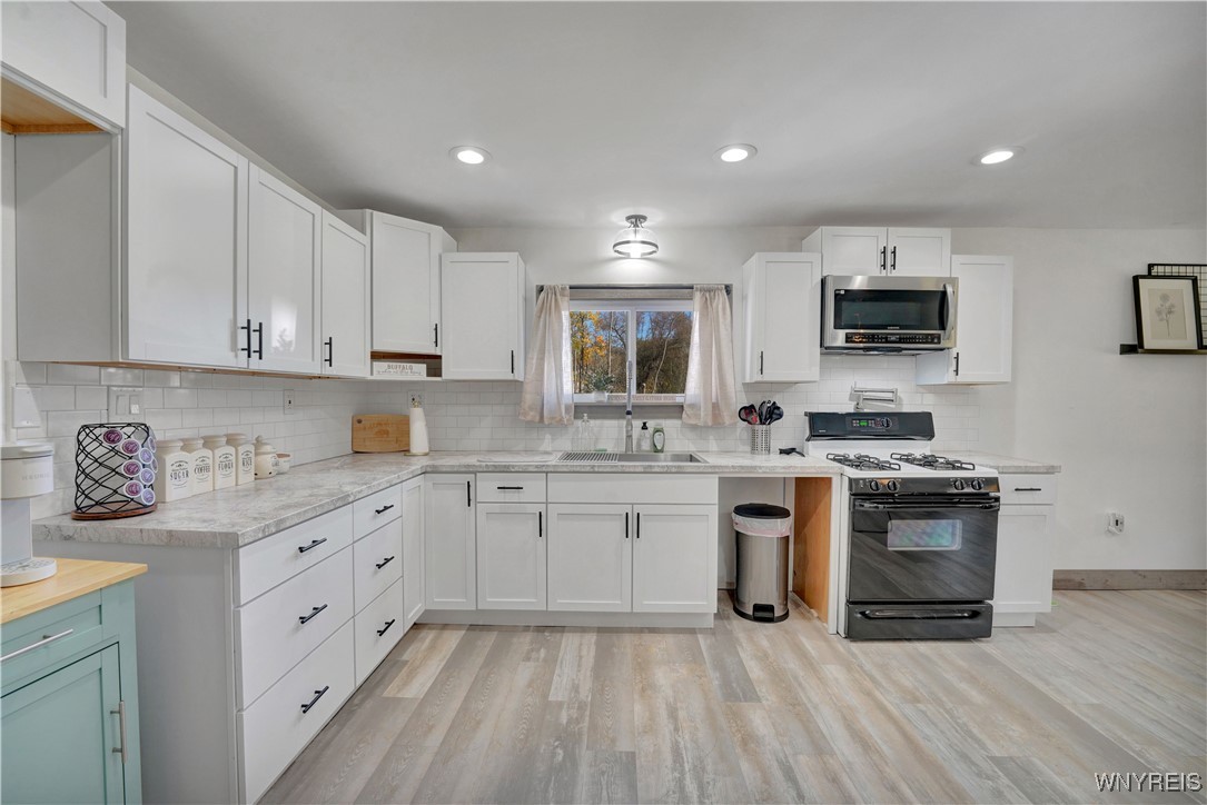 548 Herr Road Evans, NY 14006 - Photo 5 of 41