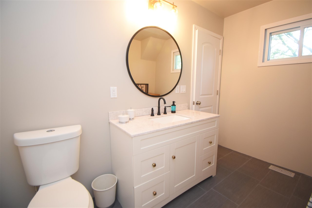 1153 North Van Vleet Road Flushing, MI 48433 - Photo 25 of 39 50080184-24.JPG