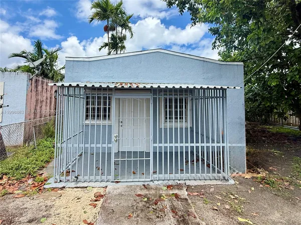 $1,575 | 1345 Northwest 55th Street, Unit 2, Miami, FL 33142