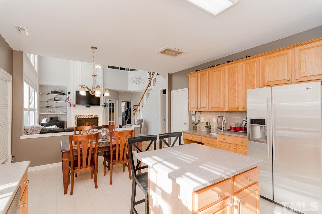 7701 Silver View Lane Raleigh, NC 27613 - Photo 14 of 25