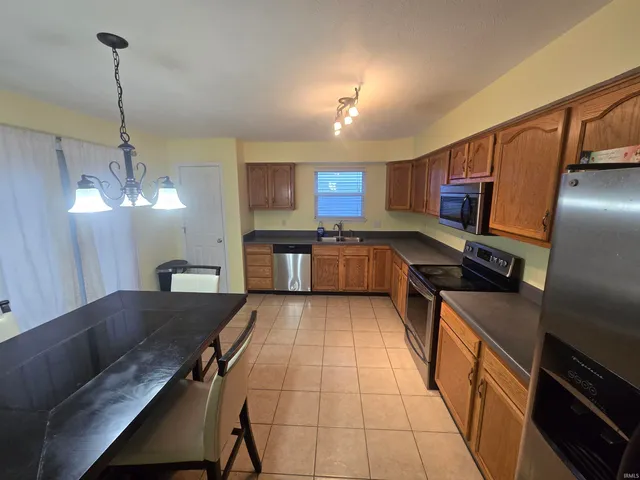 $299,900 | 604 Stockdale Drive, Lafayette, IN 47909