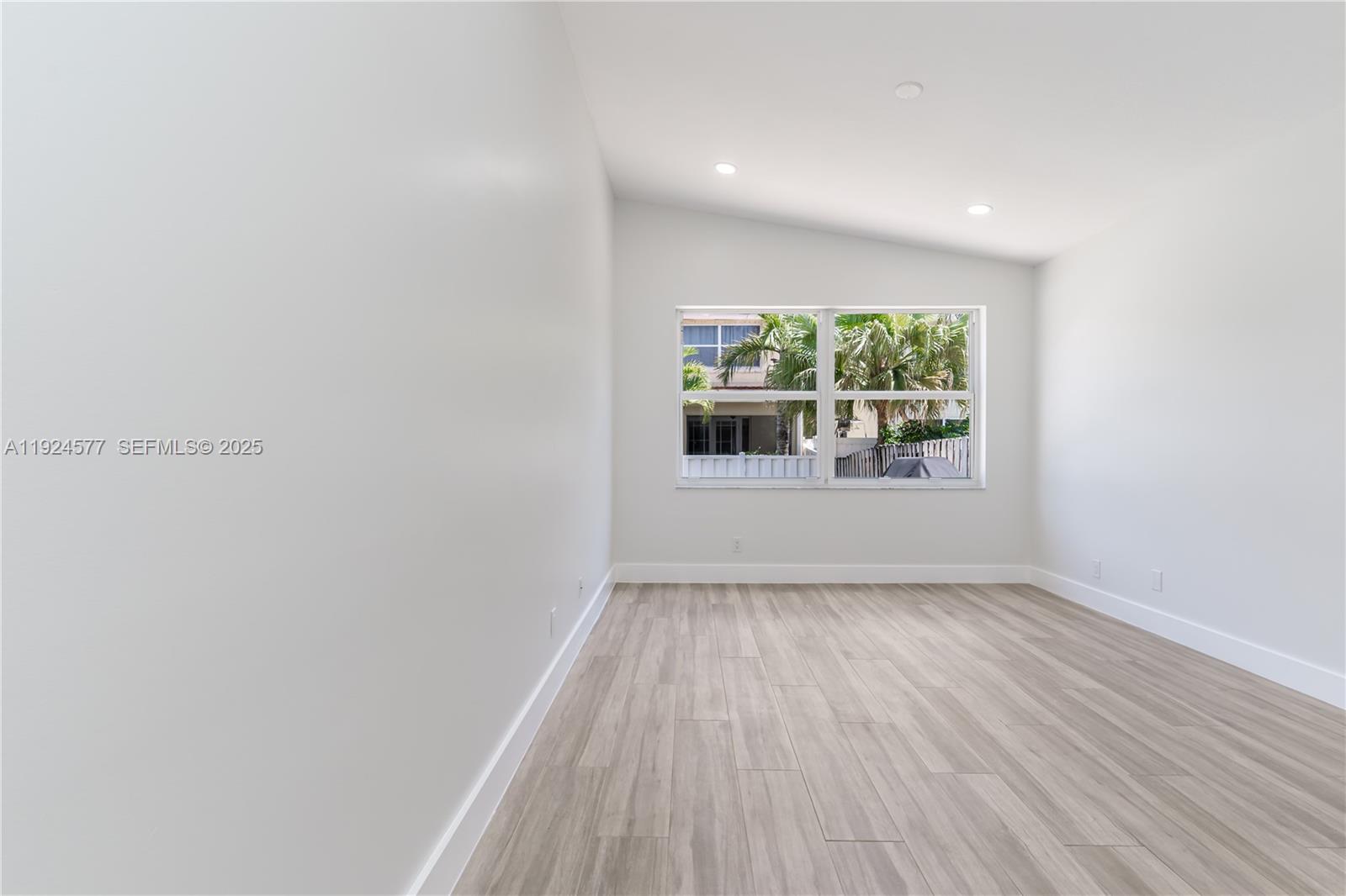 15130 Southwest 49th Court, Unit 15130 Davie, FL 33331 - Photo 15 of 25